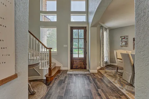 $1,295,000 | 202 Edgemar Road, Montgomery, TX 77356