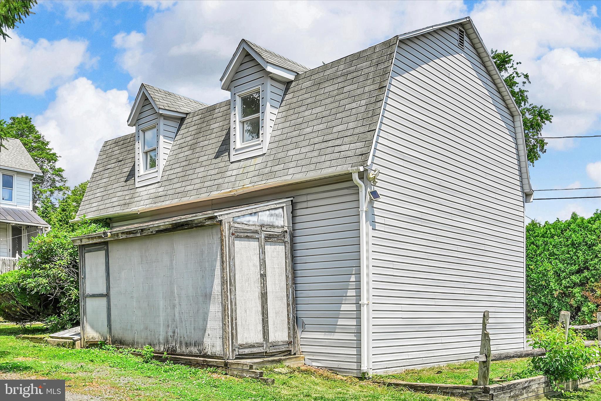 2114 Spring Street West Lawn, PA 19609 - Photo 29 of 32 Exterior Back