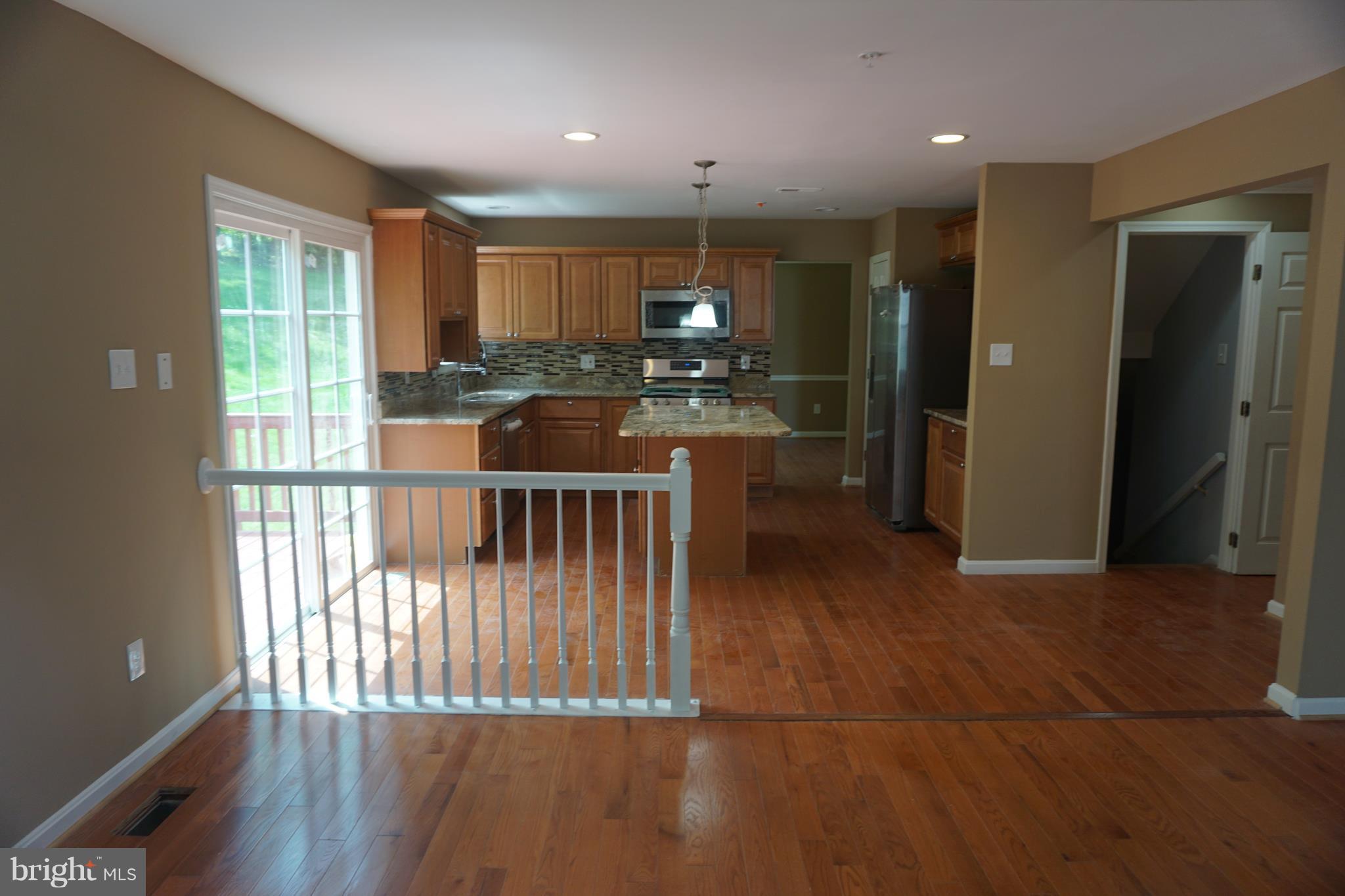 9607 Utica Place Springdale, MD 20721 - Photo 1 of 24 Kitchen