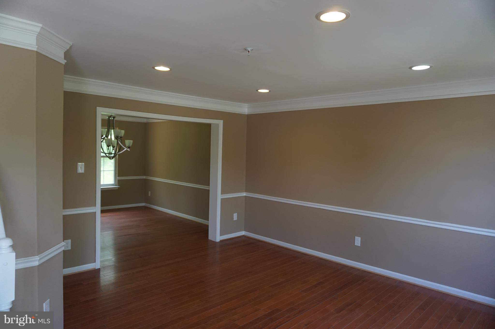 9607 Utica Place Springdale, MD 20721 - Photo 6 of 24 Family Room