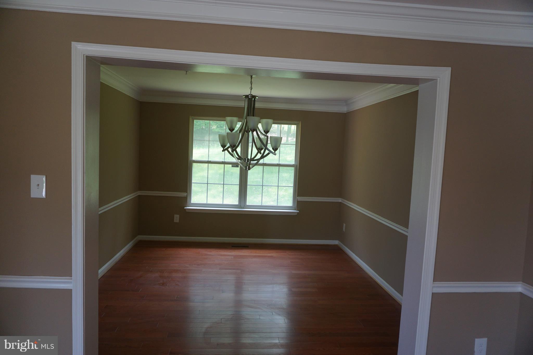 9607 Utica Place Springdale, MD 20721 - Photo 7 of 24 Dining Room