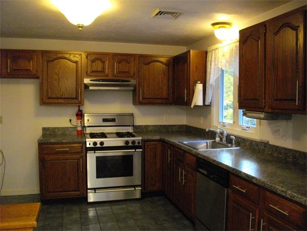 59 Cromesett Road Wareham, MA 02571 - Photo 5 of 15 Gallery Image 5