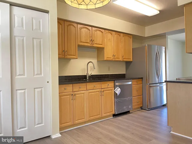 $2,550 | 5805 Bunker Woods Lane, Burke, VA 22015