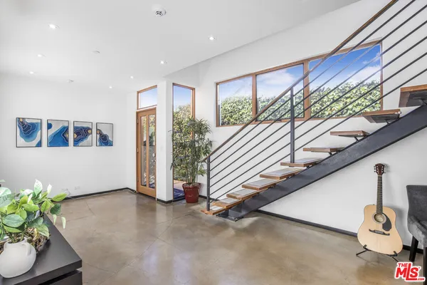 $18,900 | 661 Broadway Street, Venice, CA 90291