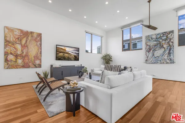 $18,900 | 661 Broadway Street, Venice, CA 90291