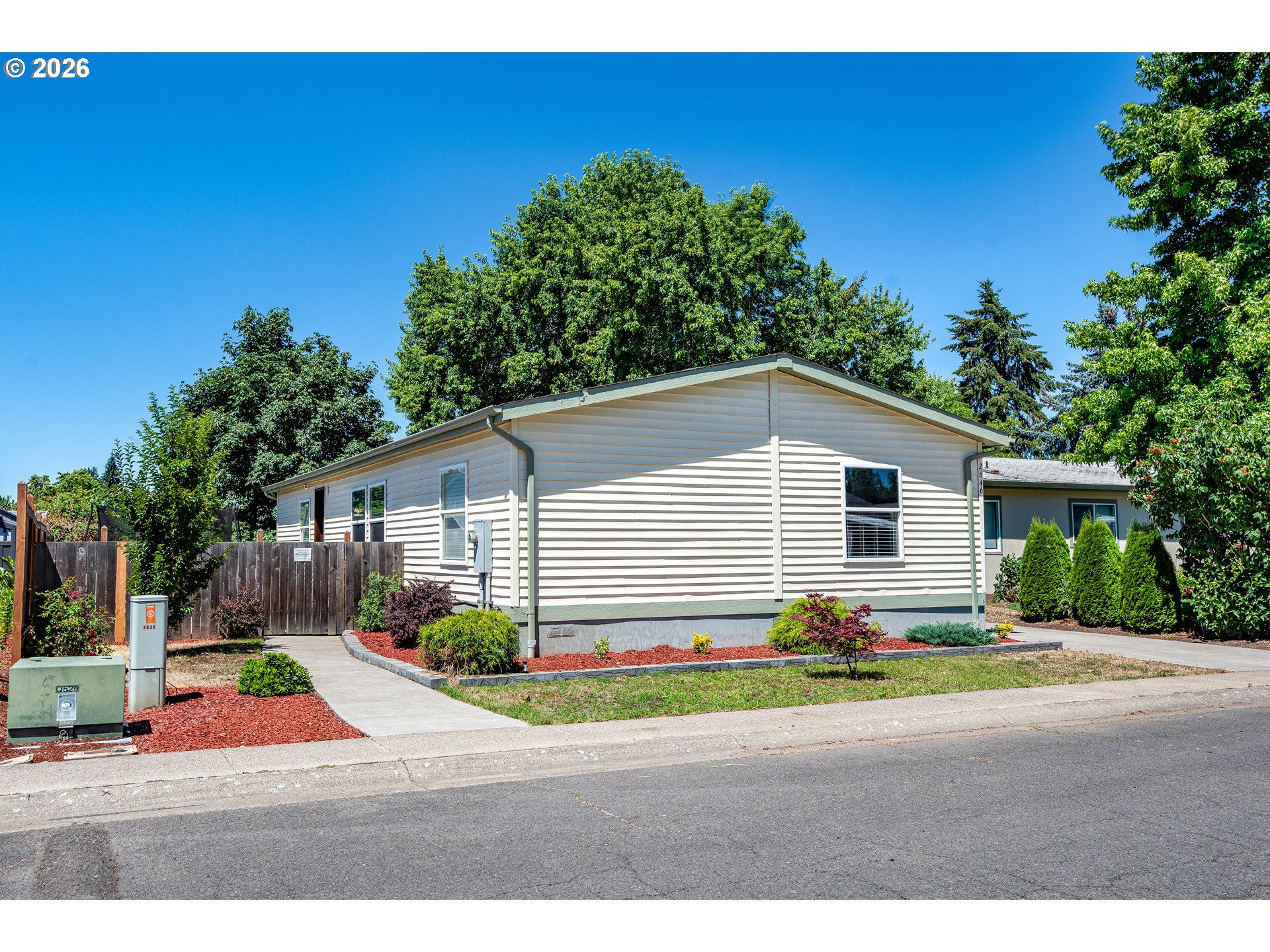 2646 Atticus Way Eugene, OR 97404 - Photo 1 of 32