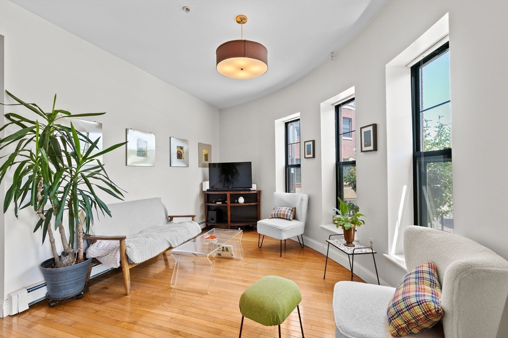 704 Columbia Road, Unit 704 Boston, MA 02125 - Photo 5 of 28 Gallery Image 5