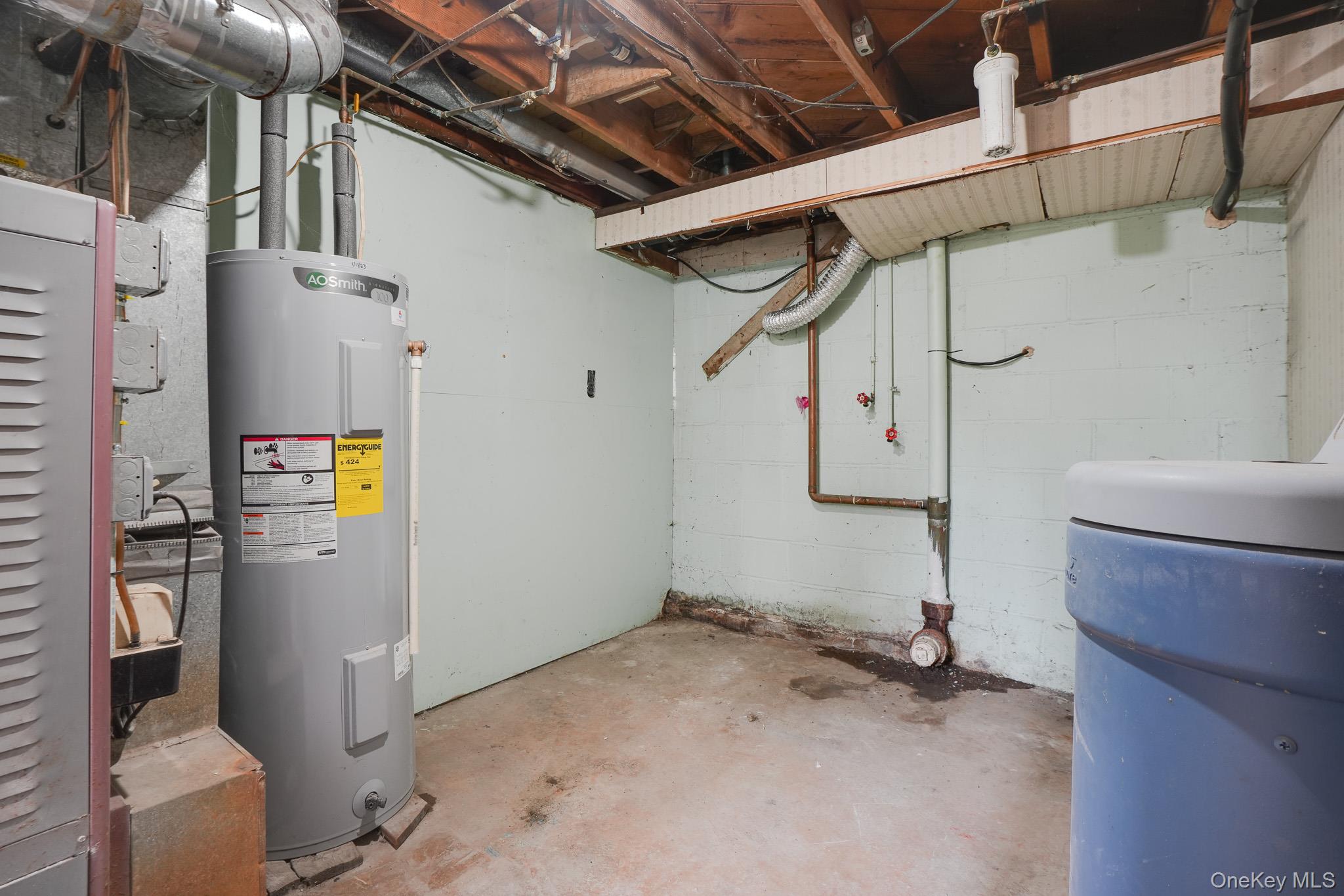 629 Twin Arch Road Rock Tavern, NY 12575 - Photo 22 of 24 a view of small space