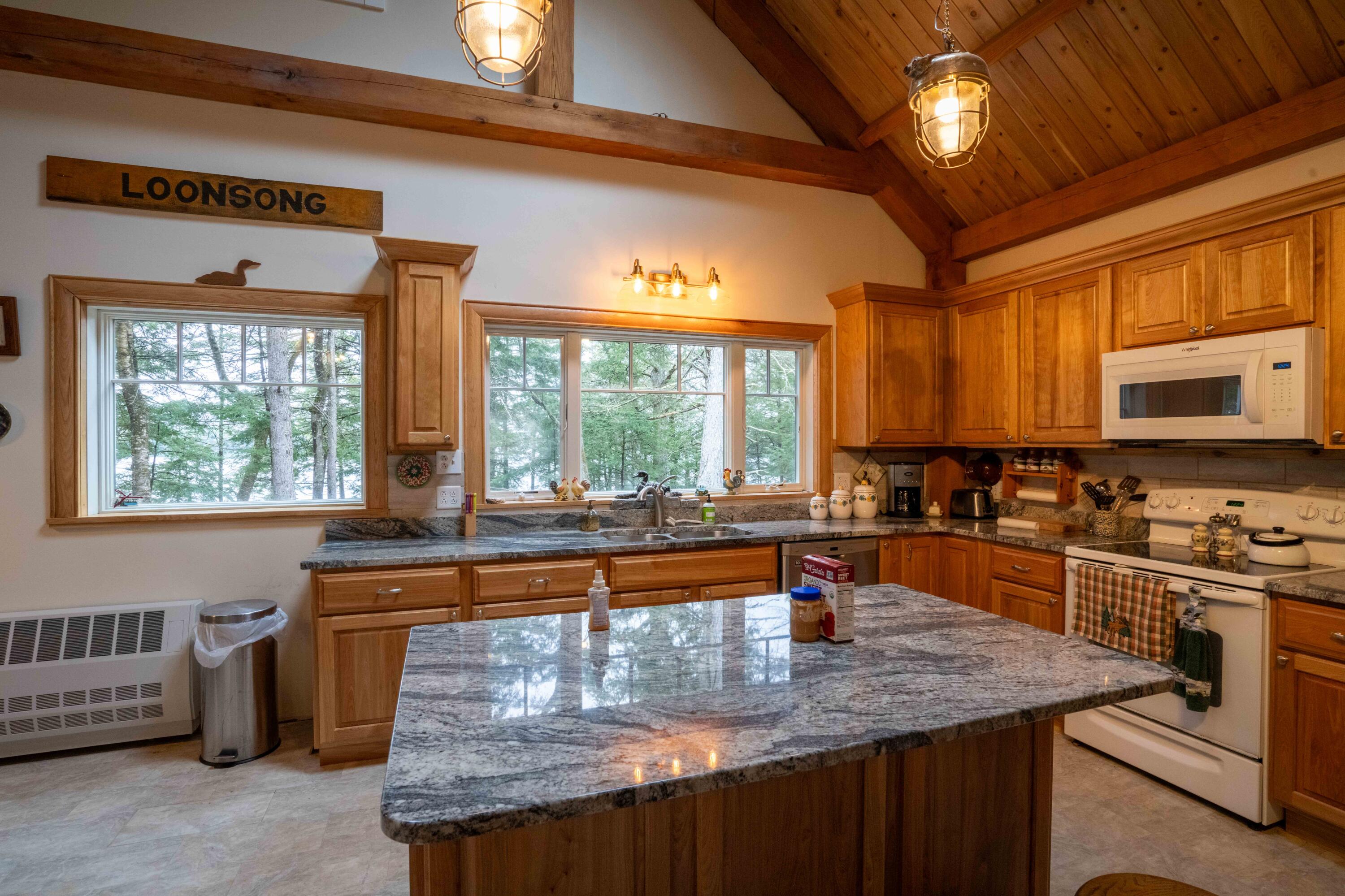 4 Ingalls East Liberty, ME 04949 - Photo 15 of 39 4 Ingalls w liberty-8