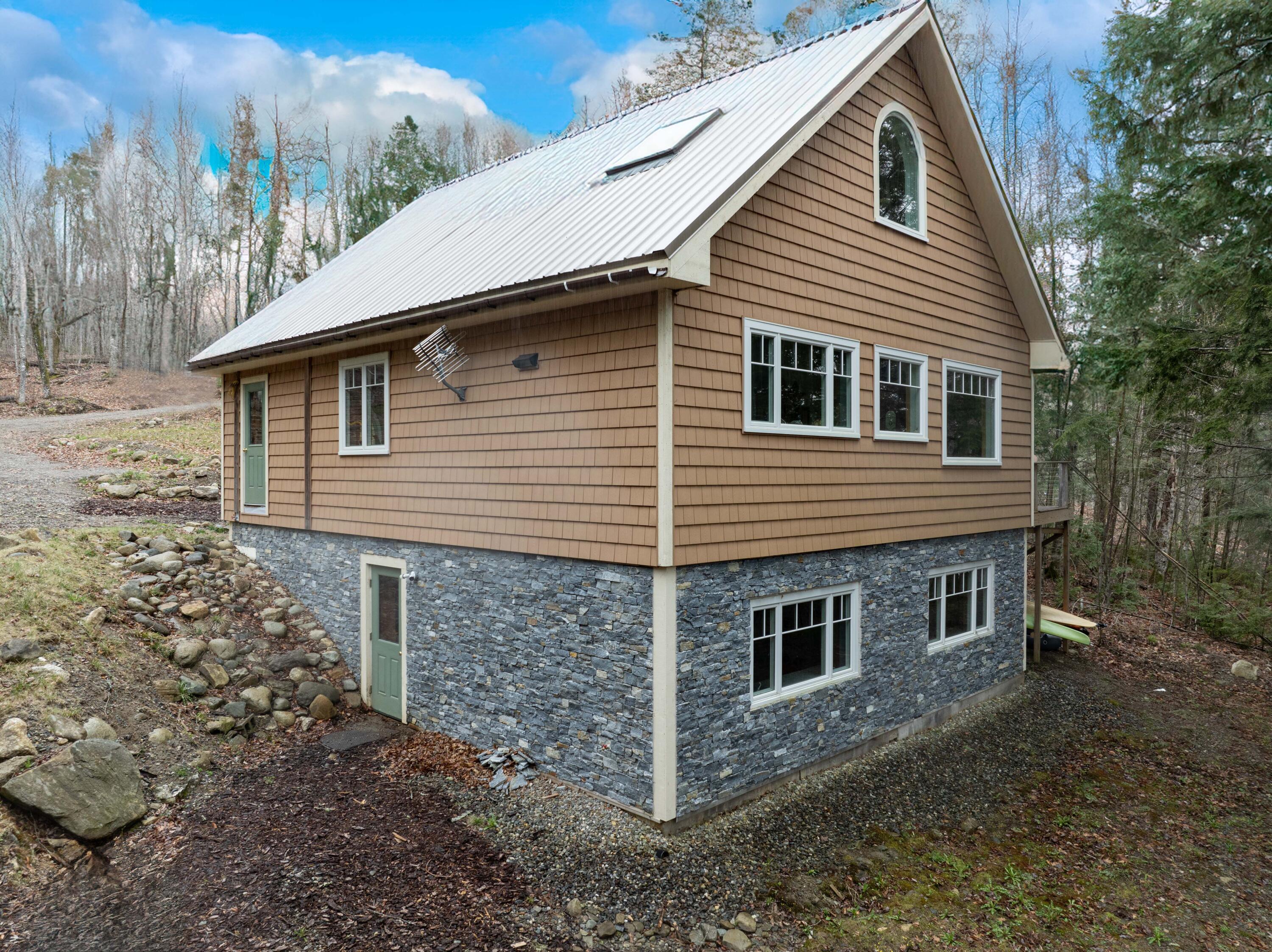 4 Ingalls East Liberty, ME 04949 - Photo 36 of 39 4 Ingalls w liberty-41