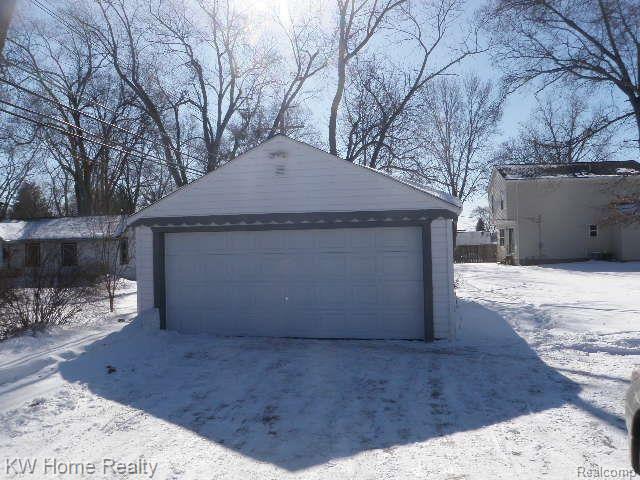 21124 Middlebelt Road Farmington Hills, MI 48336 - Photo 5 of 19