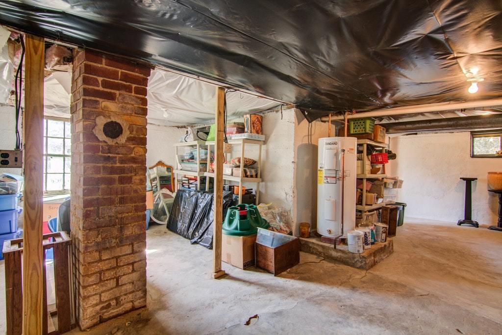 5220 Roselawn Road Roanoke, VA 24018 - Photo 44 of 52 044-264032-IMG_8025_6_7_8_9_6092087