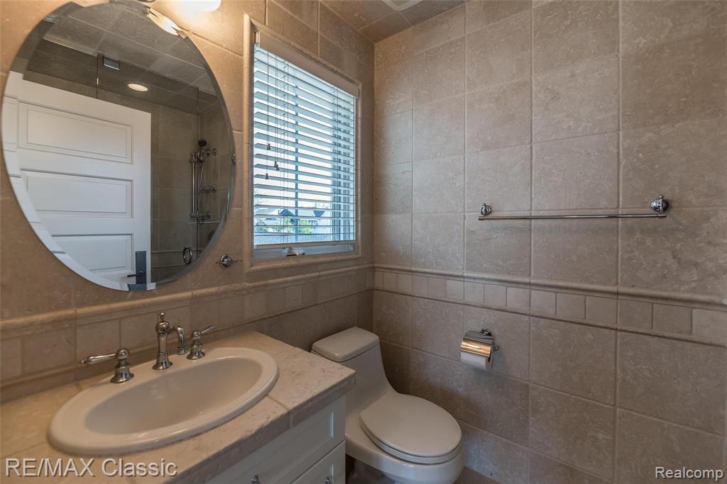599 Chester Street Birmingham, MI 48009 - Photo 33 of 42