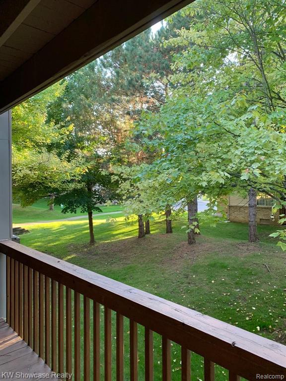 702 South Milford Road Milford, MI 48381 - Photo 27 of 43