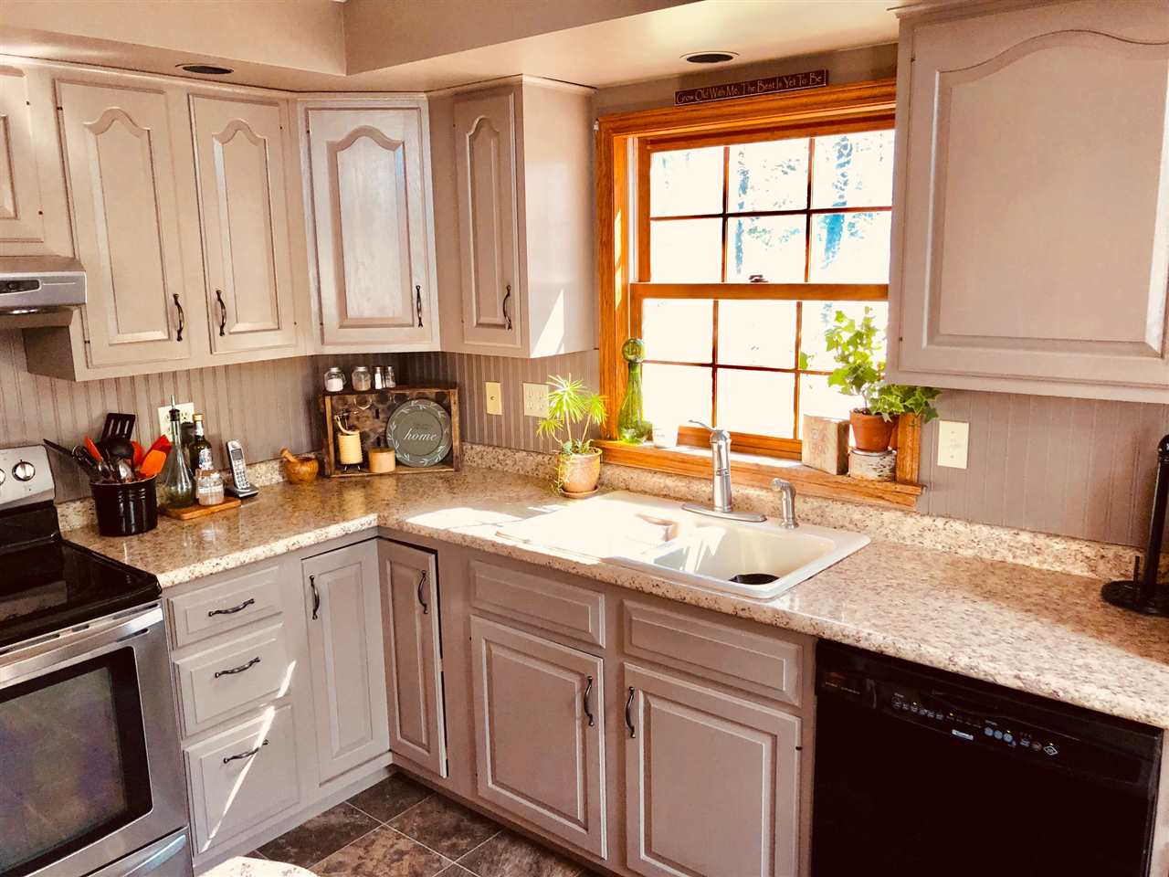 344 Deerfield Road Allenstown, NH 03275 - Photo 13 of 36 Gallery Image 13