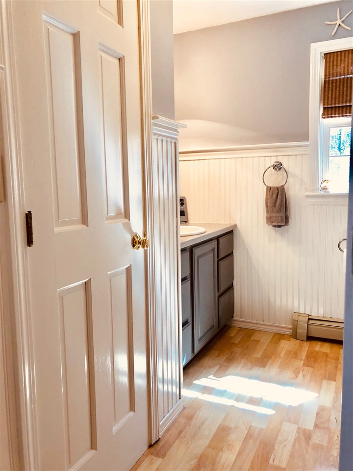 344 Deerfield Road Allenstown, NH 03275 - Photo 17 of 36 Gallery Image 17