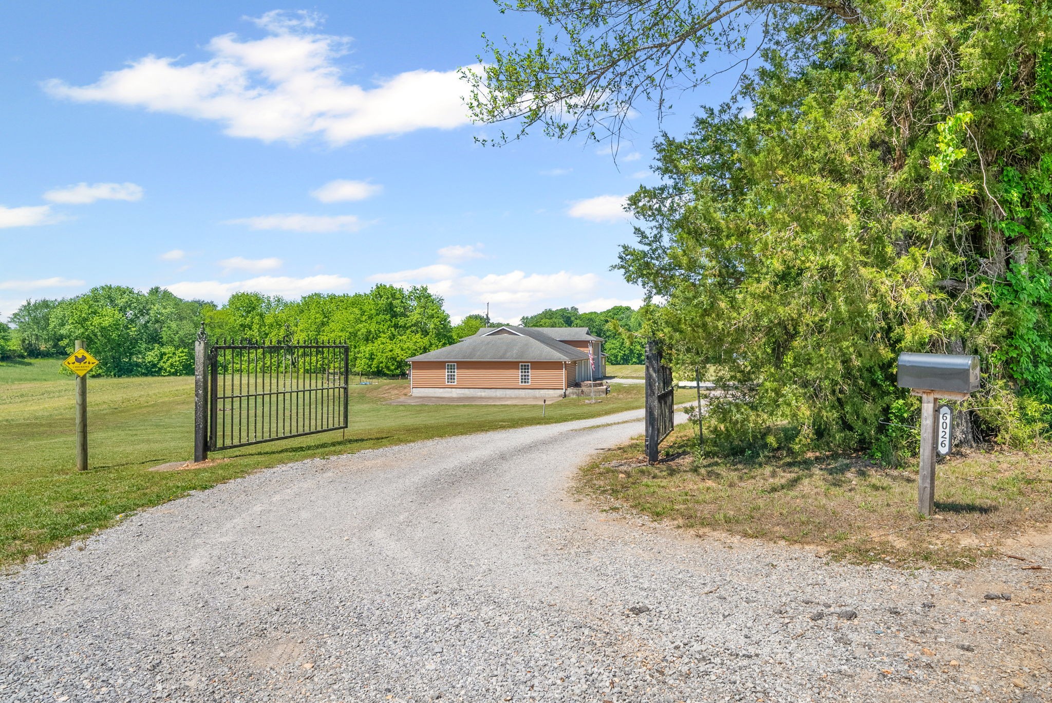 6026 Buzzard Creek Road Cedar Hill, TN 37032 - Photo 4 of 58