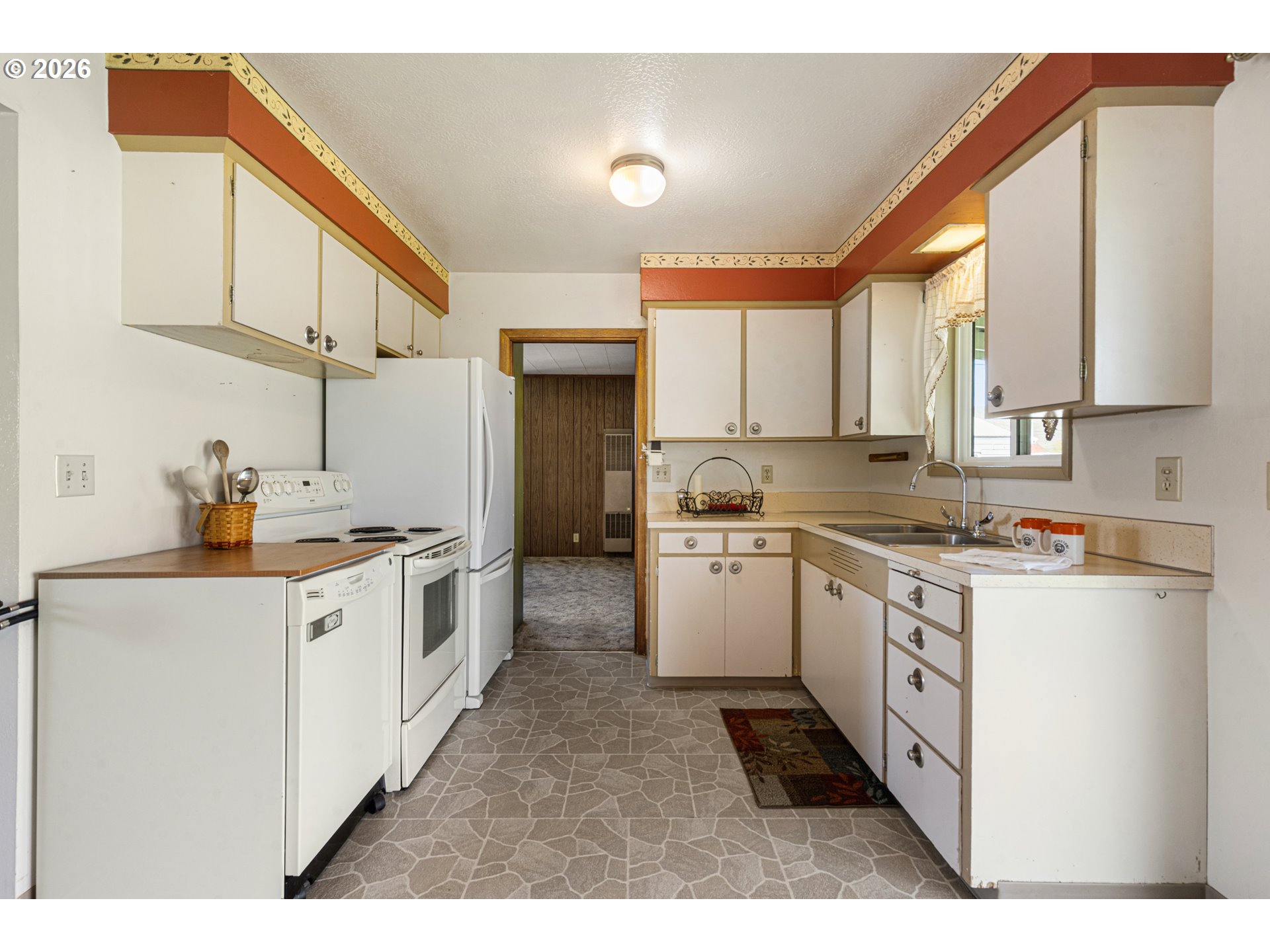 4203 Southwest Sheridan Avenue Pendleton, OR 97801 - Photo 20 of 41