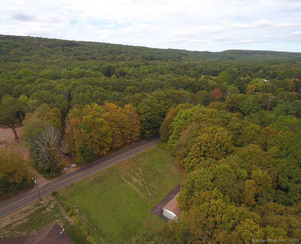 701 Main Street Hamden, CT 06514 - Photo 4 of 6 a view of a field with an ocean
