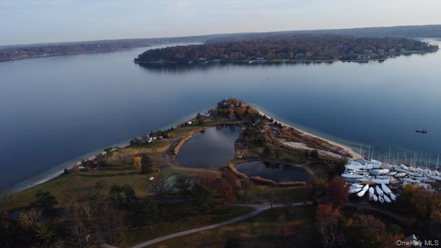 336 Centre Island Road Oyster Bay, NY 11771 - Photo 38 of 38 a close up of a water heater room