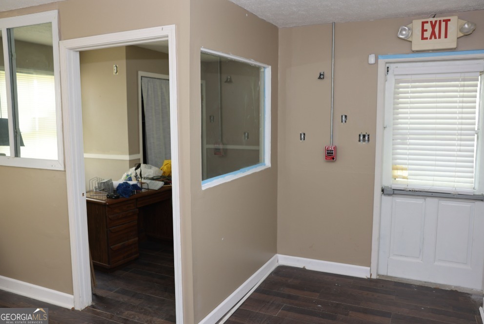 1360 Ellis Road Griffin, GA 30223 - Photo 7 of 22