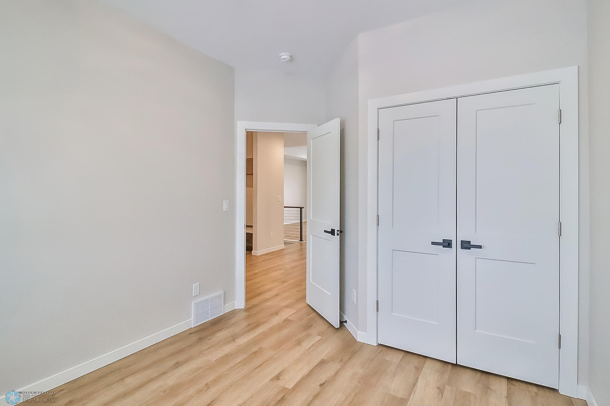 306 Neuman Boulevard Colfax, ND 58018 - Photo 8 of 57