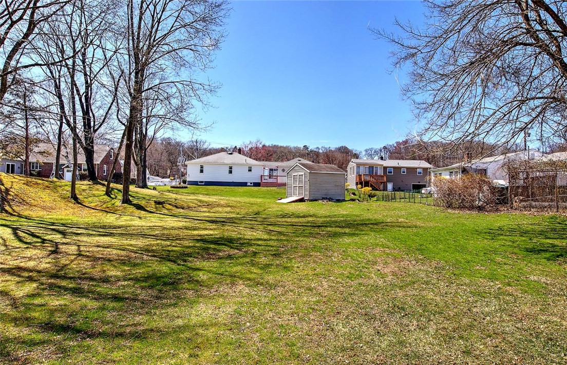 419 George Waterman Road Johnston, RI 02919 - Photo 28 of 31