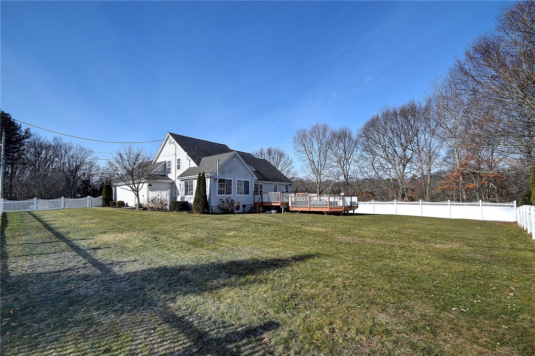 47 Trolley Lane Westerly, RI 02891 - Photo 3 of 39 Gallery Image 3