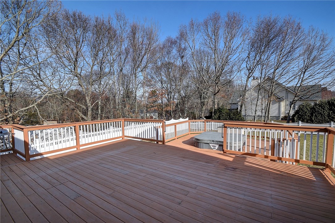 47 Trolley Lane Westerly, RI 02891 - Photo 9 of 39 Gallery Image 9