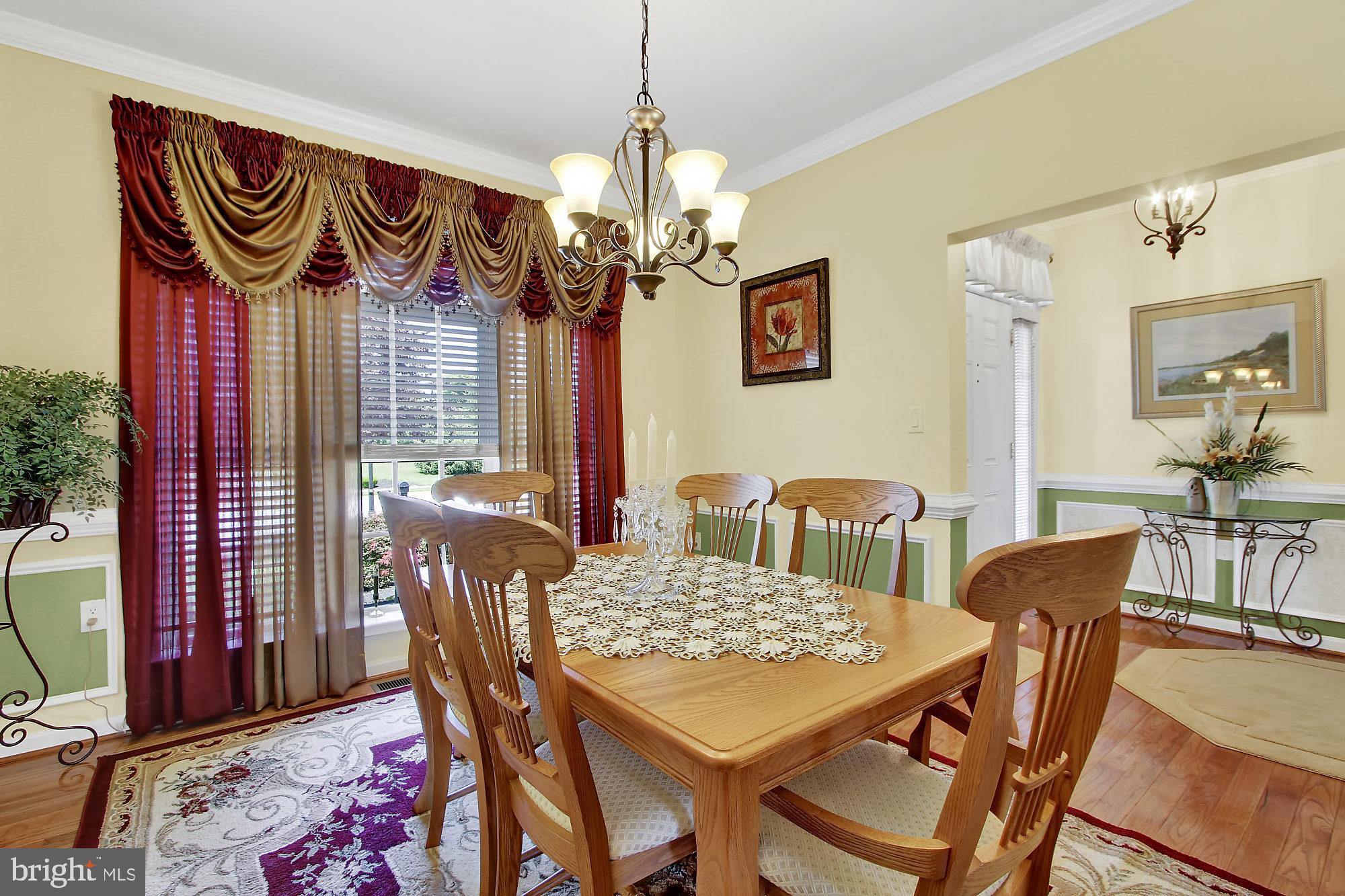 18 St Michaels Way Hanover, PA 17331 - Photo 4 of 31