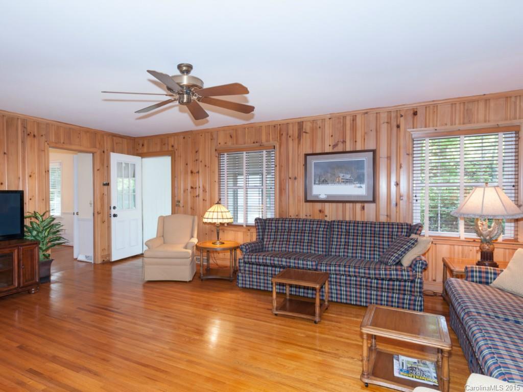 5535 Robinhood Road Charlotte, NC 28211 - Photo 12 of 24 Gallery Image 12