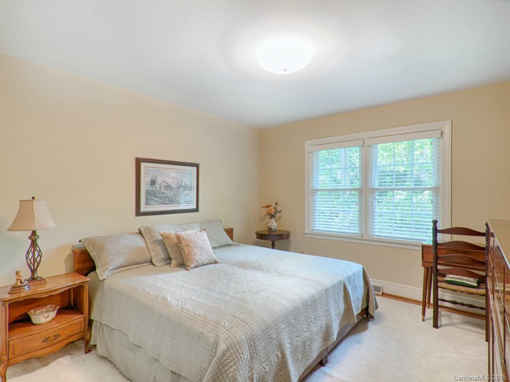5535 Robinhood Road Charlotte, NC 28211 - Photo 16 of 24 Gallery Image 16