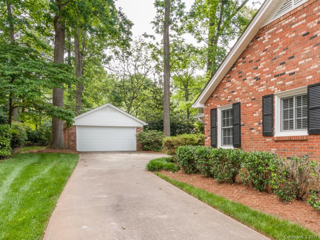 5535 Robinhood Road Charlotte, NC 28211 - Photo 4 of 24 Gallery Image 4
