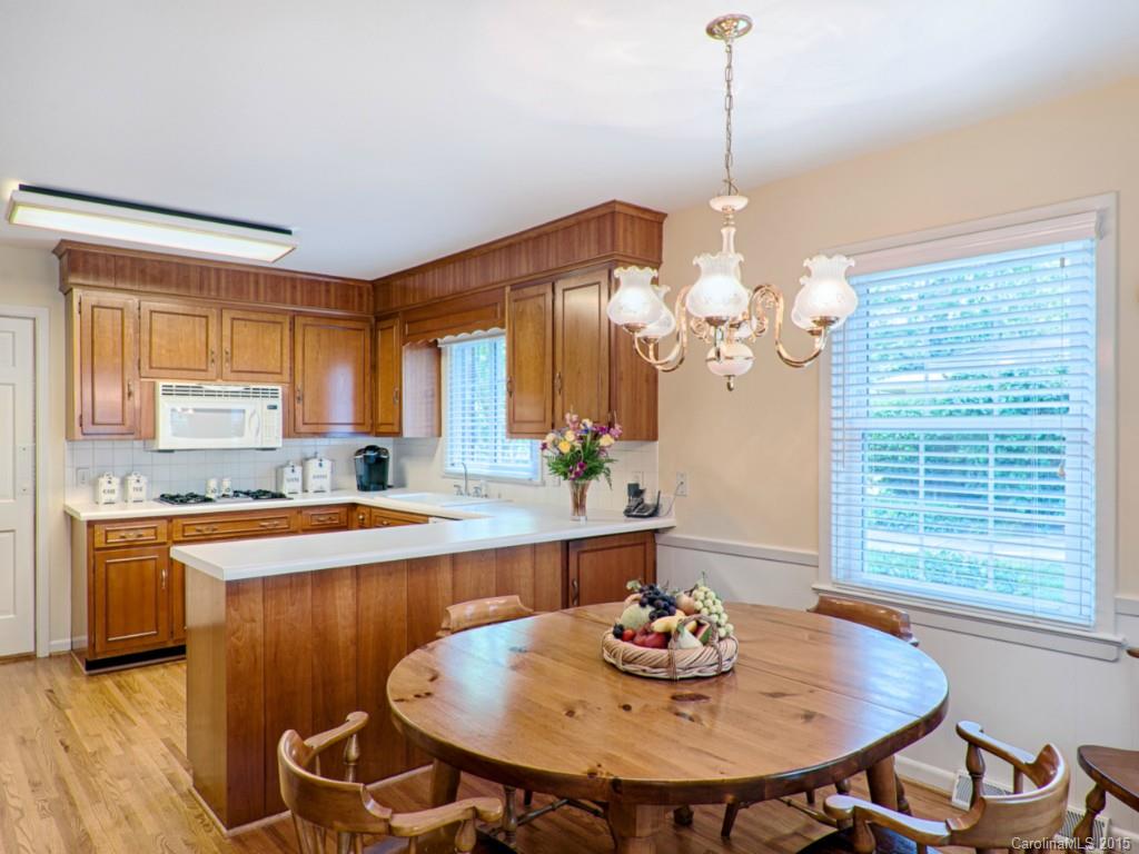 5535 Robinhood Road Charlotte, NC 28211 - Photo 8 of 24 Gallery Image 8