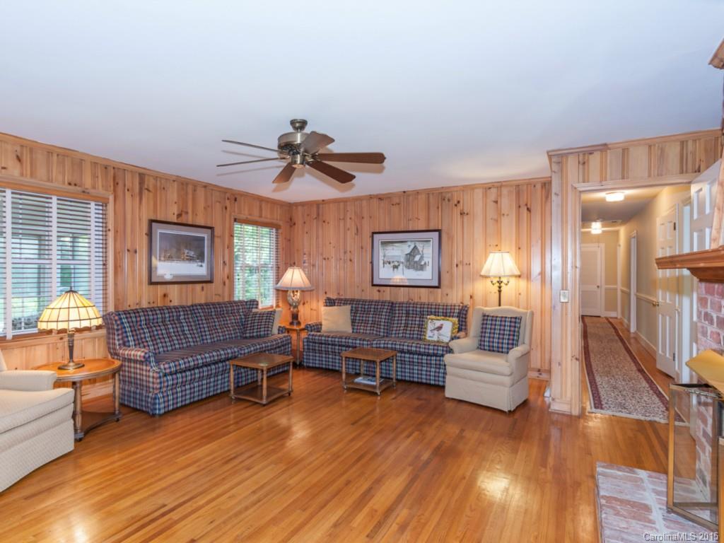 5535 Robinhood Road Charlotte, NC 28211 - Photo 9 of 24 Gallery Image 9