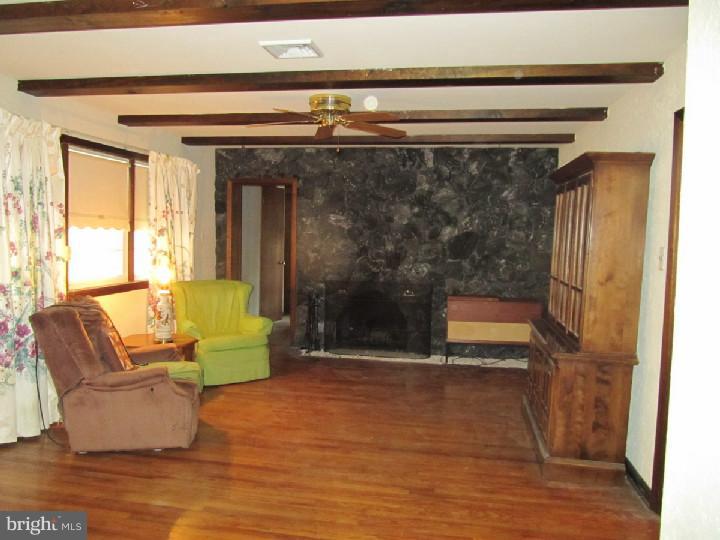 91 New Freedom Road Berlin, NJ 08009 - Photo 3 of 14 Gallery Image 3