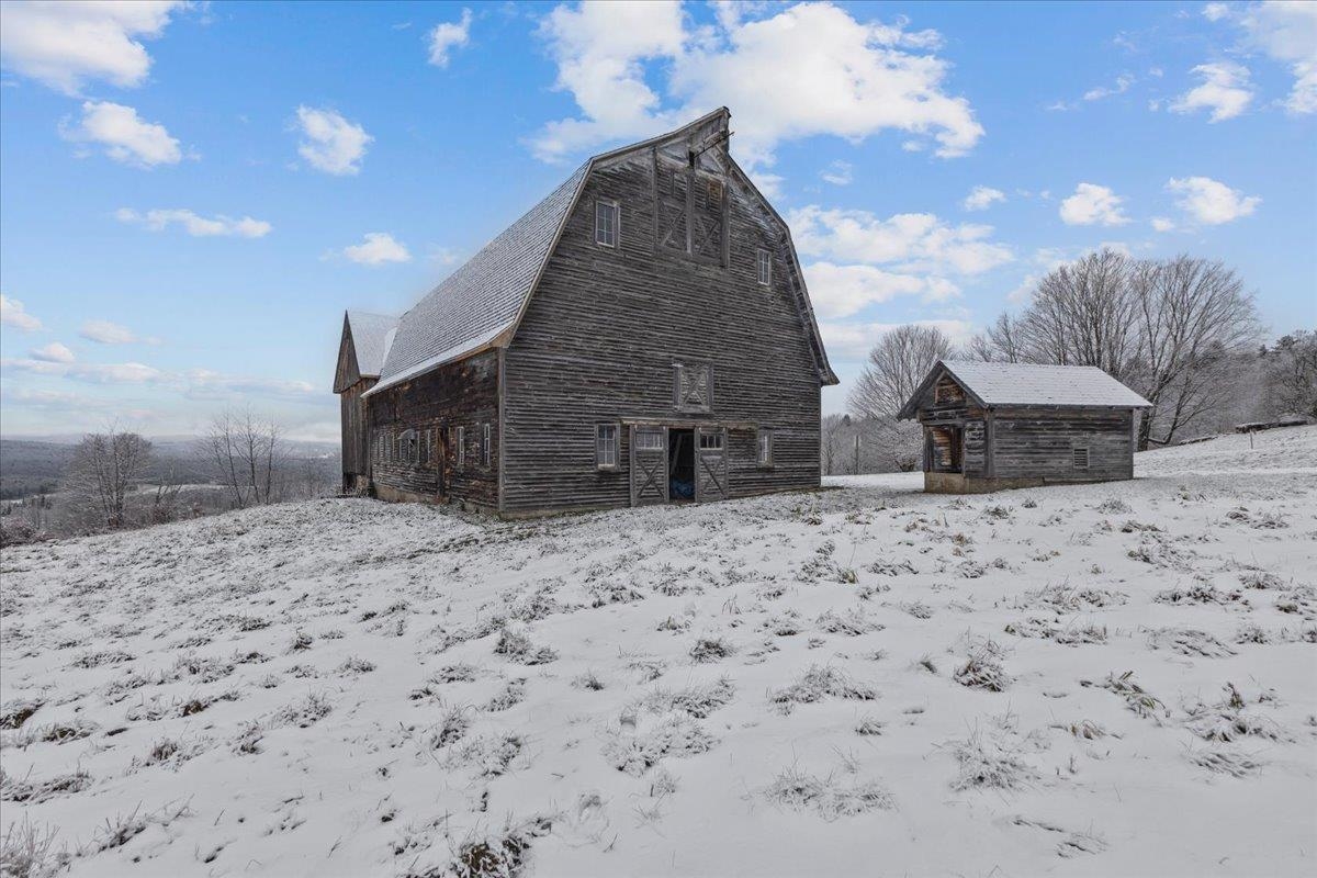 1986 Lower Elmore Mountain Road Morristown, VT 05661 - Photo 5 of 60