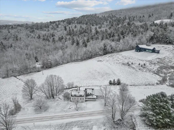 $1,325,000 | 1986 Lower Elmore Mountain Road, Morristown, VT 05661