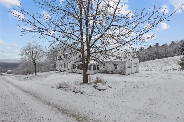 $1,325,000 | 1986 Lower Elmore Mountain Road, Morristown, VT 05661