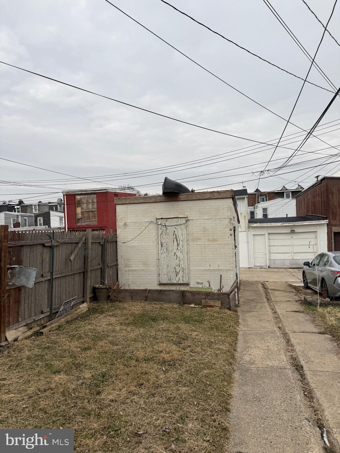 815 Weiser Street Reading, PA 19601 - Photo 3 of 19 a view of a car garage
