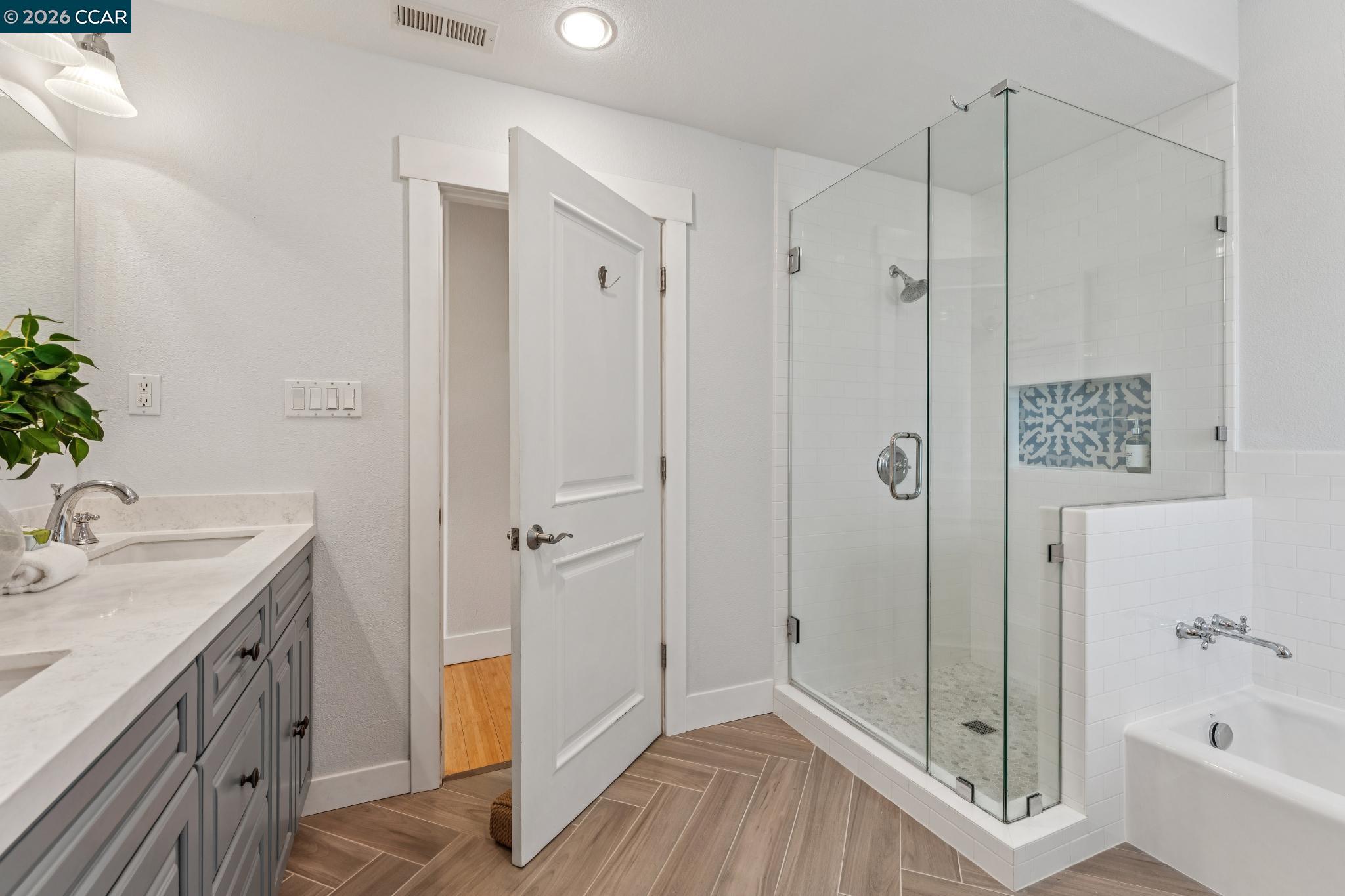 414 Castello Road Lafayette, CA 94549 - Photo 36 of 53