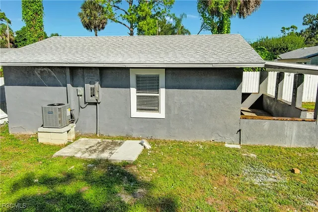 $359,800 | 1762 Woodward Avenue, North Fort Myers, FL 33903