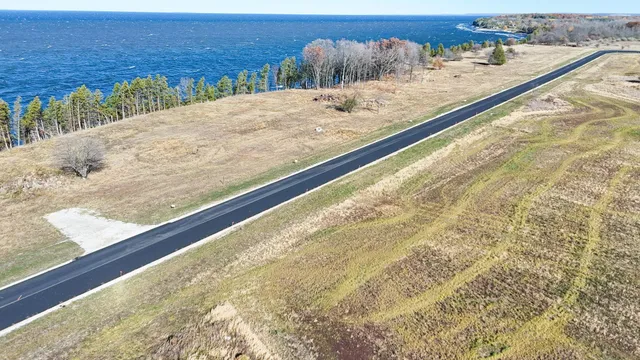 $299,900 | Debroux Court, Unit 18, Sturgeon Bay, WI 54235