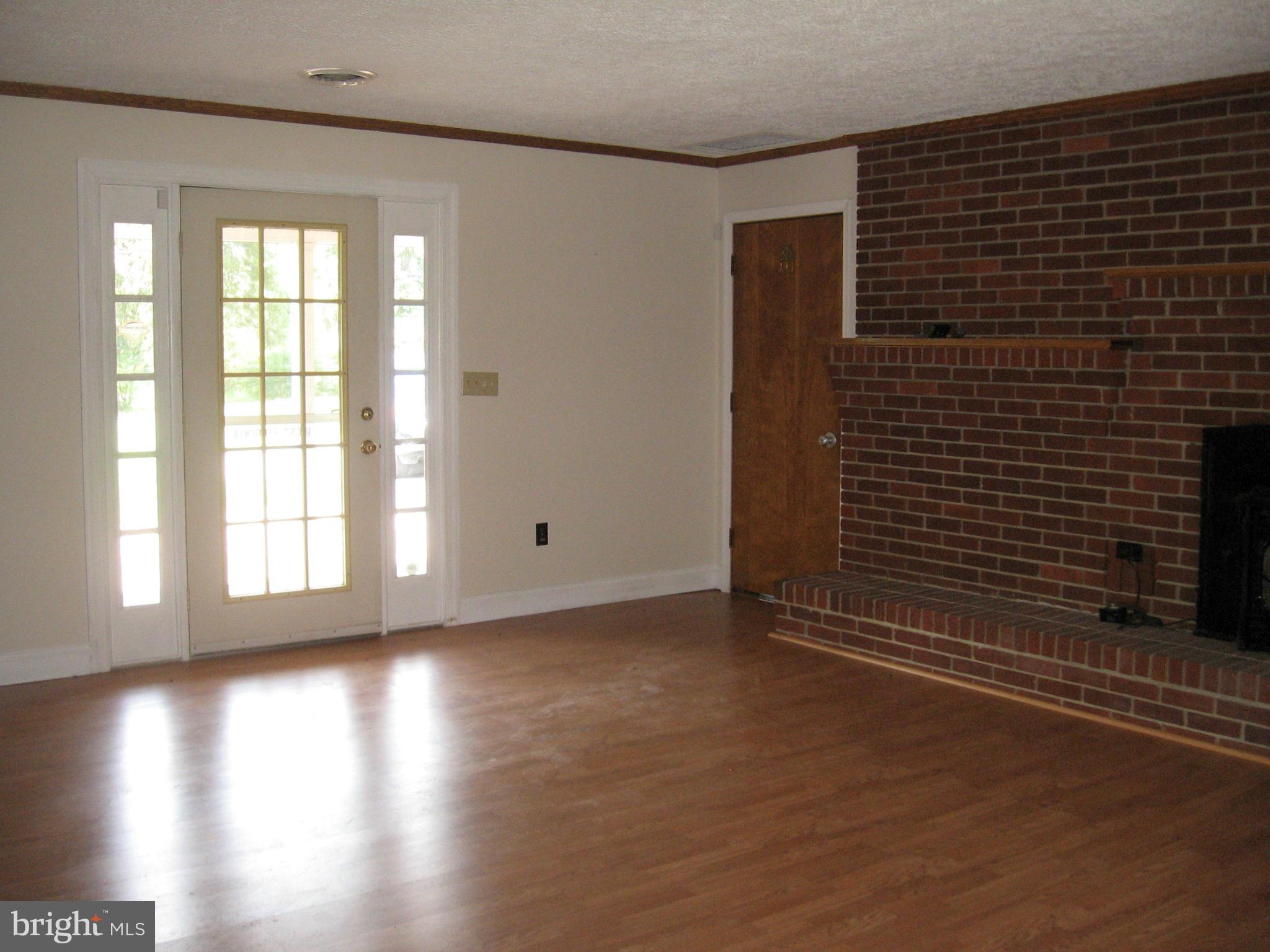 1266 Pious Ridge Road Berkeley Springs, WV 25411 - Photo 14 of 30 Family Room