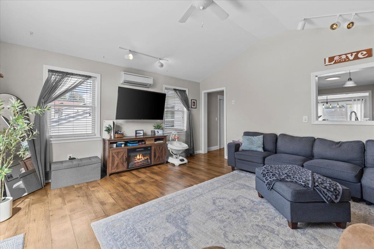 58 Edward Street St. Albans, VT 05478 - Photo 13 of 47