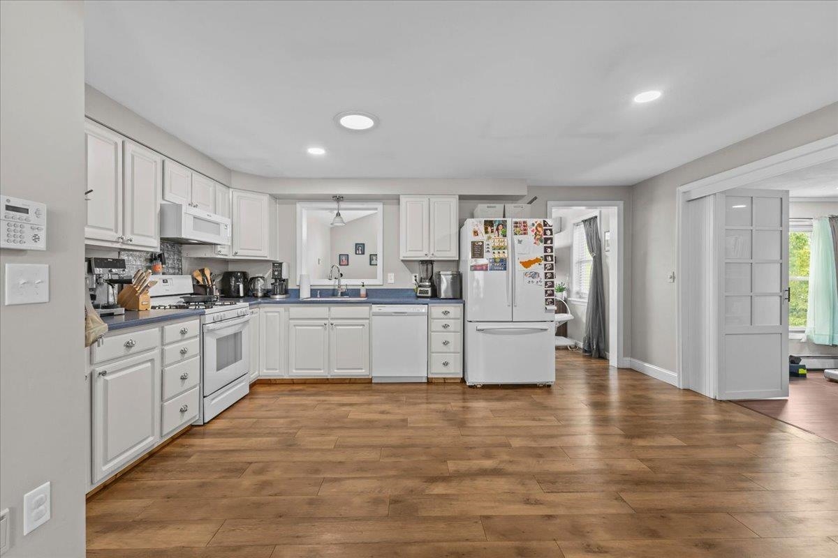 58 Edward Street St. Albans, VT 05478 - Photo 18 of 47