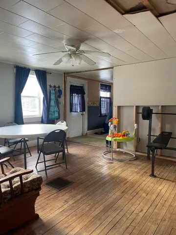 $73,900 | 47 Enfield Road, Lincoln, ME 04457