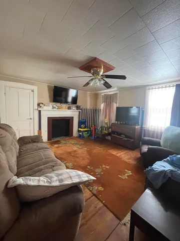 $73,900 | 47 Enfield Road, Lincoln, ME 04457