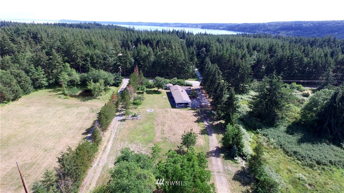 355 Russell Road Camano Island, WA 98282 - Photo 23 of 24 Gallery Image 23