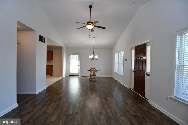 $425,000 | 4 Wolf Avenue, Reisterstown, MD 21136